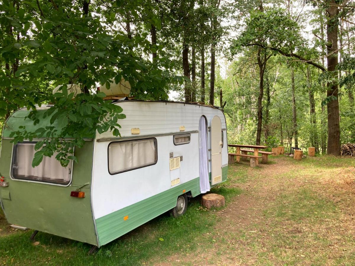 Karavan Na Louce Volenice  Ngoại thất bức ảnh